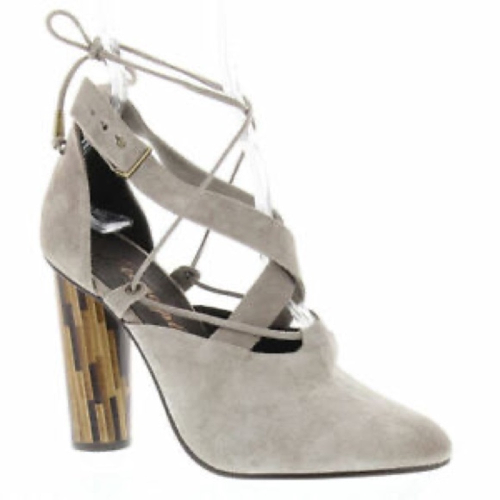 Free People Gray Suede Heels Size 39 / 8.5